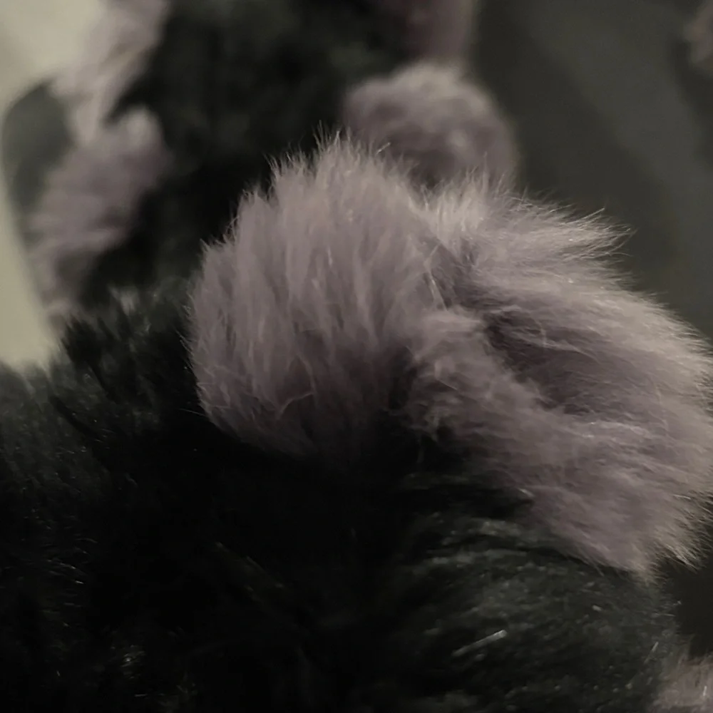 N/A luxuriously soft